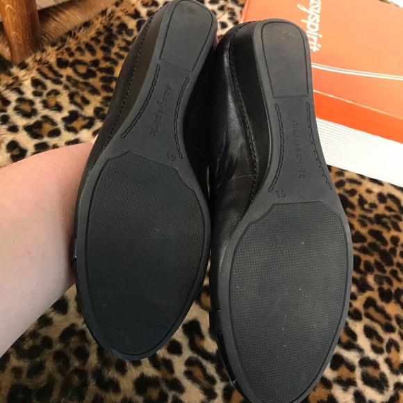 EUC Easy spirit flats - Picture 5 of 6